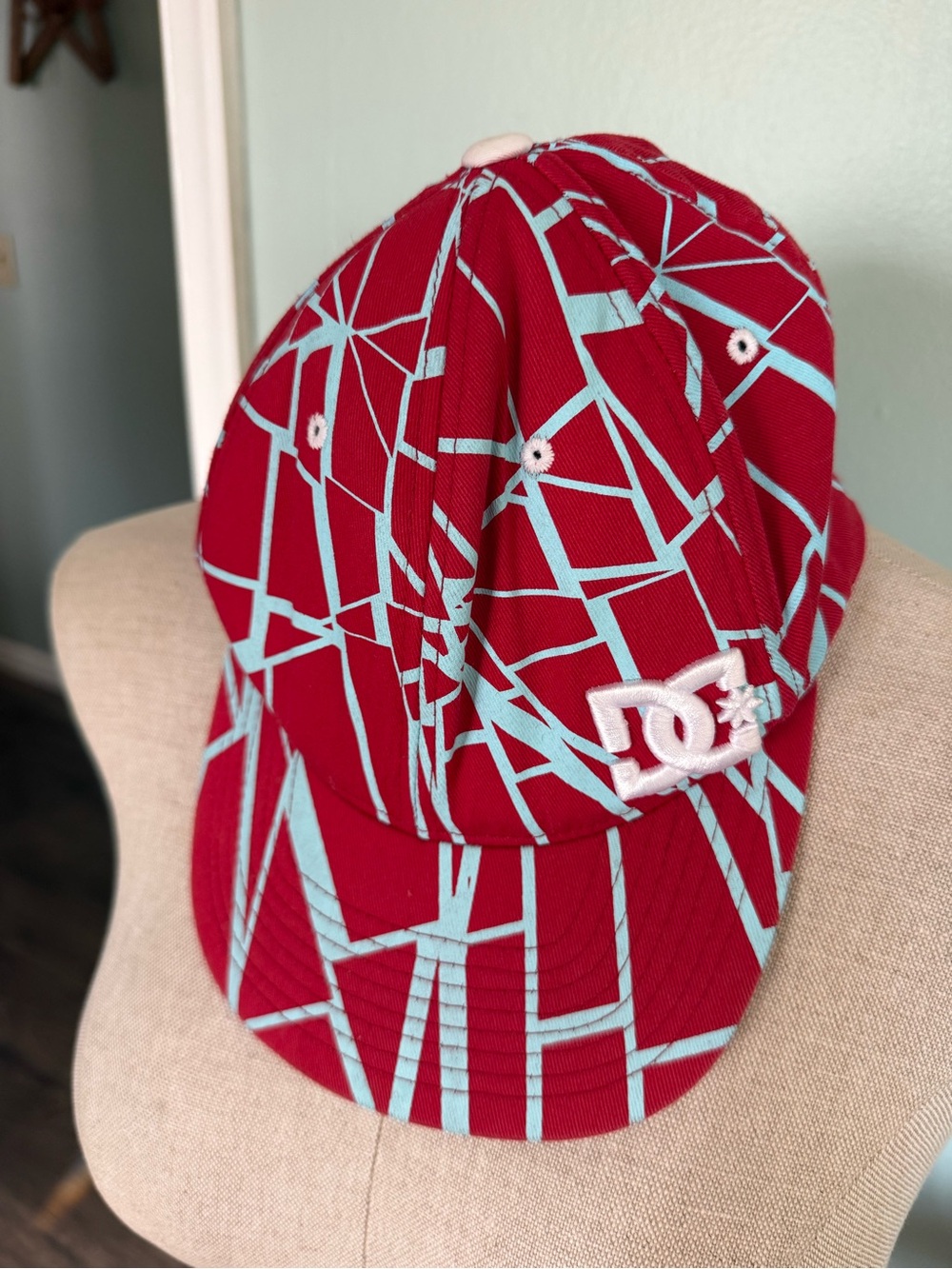 Vintage DC Shoes Y2K Red Blue Graffiti Skater Hat Size Small/Medium
